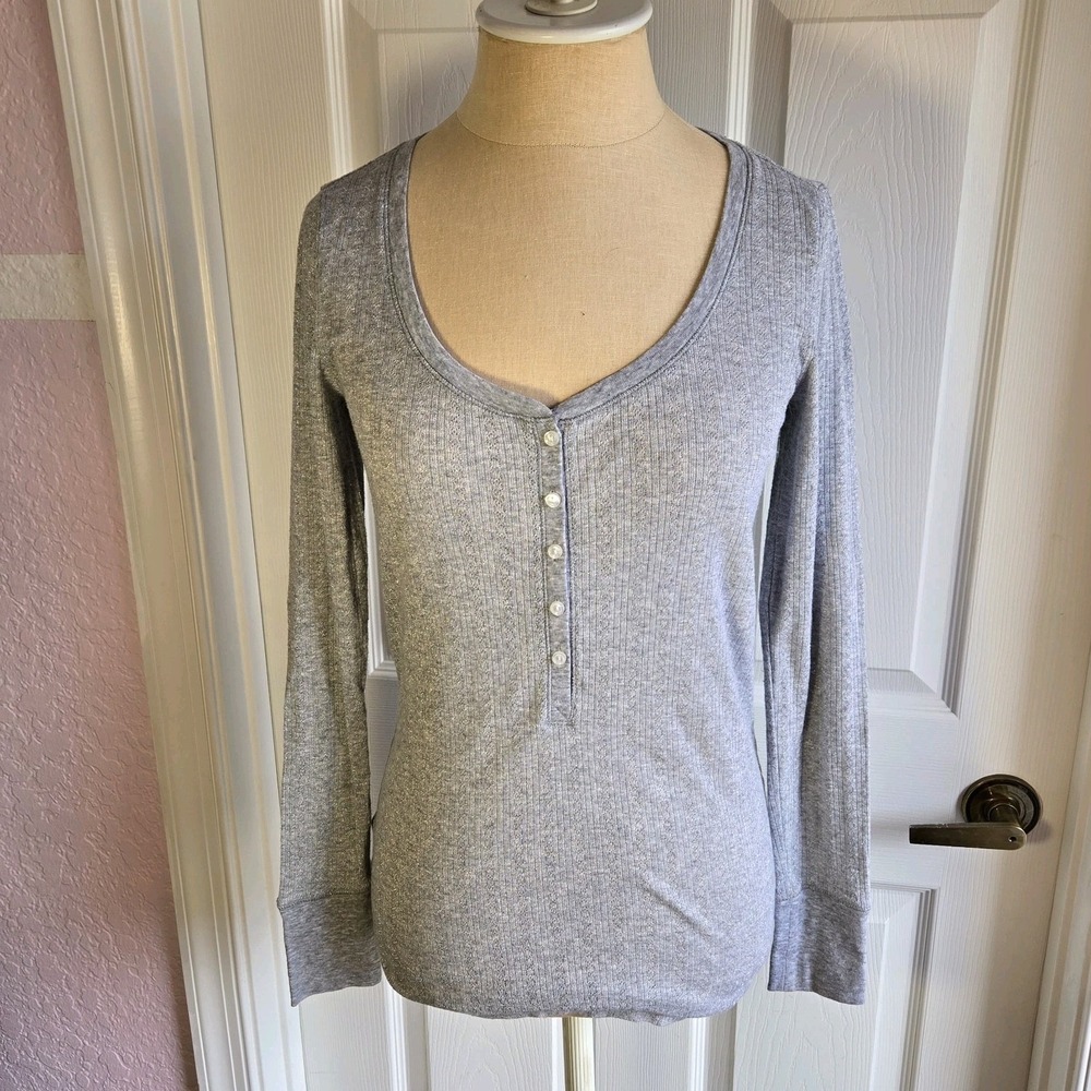 Victoria's Secret Gray Silver‎ Metalic Henley Sleep Shirt Size S Lingerie Top